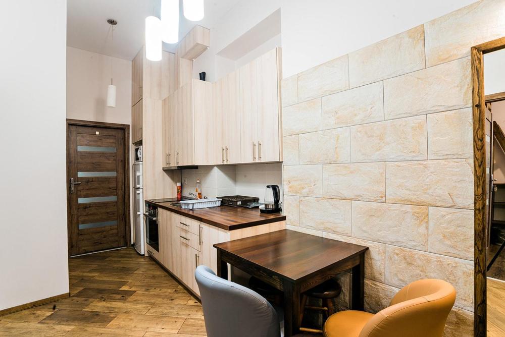 Modern Rooms In City Center Krakow Bagian luar foto